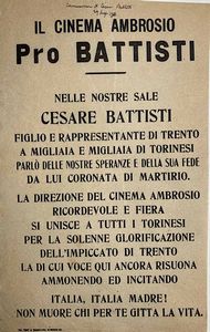 1900/1940, Grande insieme di giornali, manifesti, volantini, stampe, fotografie originali, cartoline, documenti, riviste e qualche pubblicazione a carattere aeronautico del periodo.  - Asta Filatelia e Storia Postale - Associazione Nazionale - Case d'Asta italiane