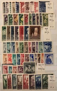 1850/1961, Austria, 2 classificatori.  - Asta Filatelia e Storia Postale - Associazione Nazionale - Case d'Asta italiane