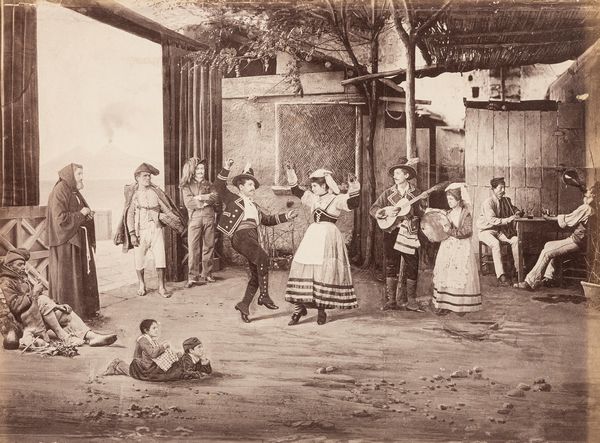 Giorgio Sommer, Attribuito a : Napoli, tarantella  - Asta Fotografia  - Associazione Nazionale - Case d'Asta italiane