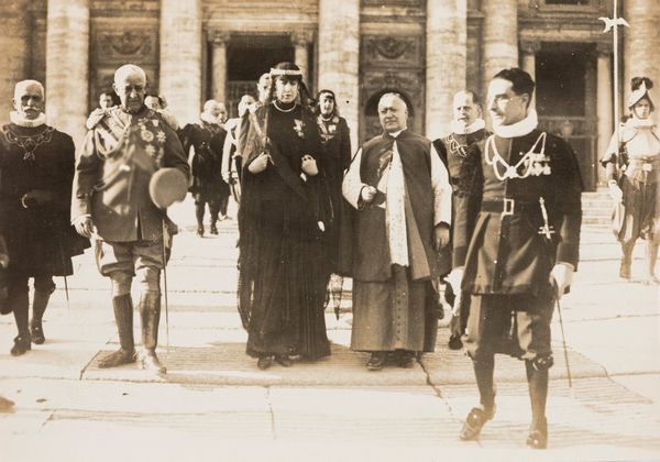 Anonimo : Duca e Duchessa D' Aosta in Vaticano  - Asta Fotografia  - Associazione Nazionale - Case d'Asta italiane