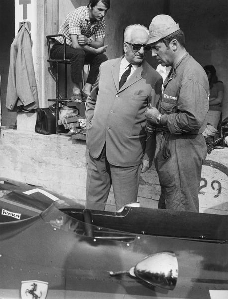Tullio Farabola : L'ingegner Enzo Ferrari al 39 Gran Premio d'Italia  - Asta Fotografia  - Associazione Nazionale - Case d'Asta italiane
