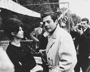 Anonimo - Brigitte Bardot e Marcello Mastroianni in Vita privata