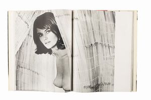 Samuel Haskins : Five Girls  - Asta Fotografia  - Associazione Nazionale - Case d'Asta italiane