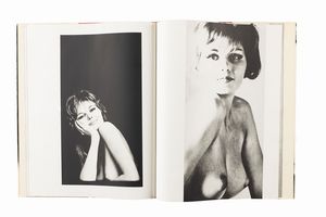 Samuel Haskins : Five Girls  - Asta Fotografia  - Associazione Nazionale - Case d'Asta italiane