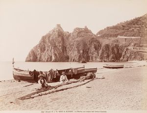 LEOPOLDO ALINARI - Sant'Alessio, la marina con veduta dell'Antico Castello