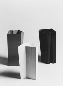 Attilio Del Comune - Vasi per fiori, in melammina, design Sergio Asti