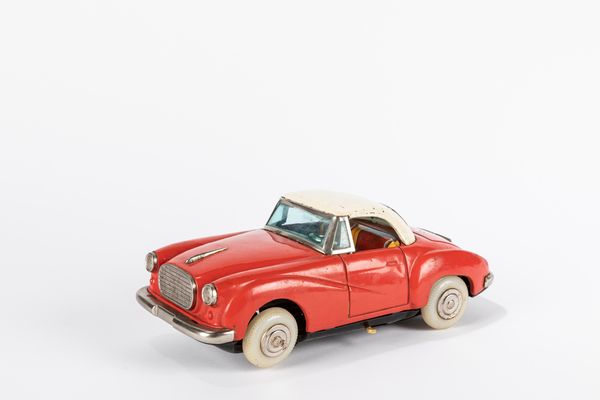 Auto coup� bicolore  - Asta Giocattoli - Associazione Nazionale - Case d'Asta italiane