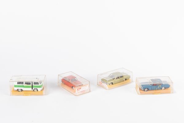 Schuco : 4 modelli 1:66  - Asta Giocattoli - Associazione Nazionale - Case d'Asta italiane