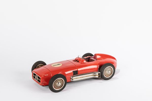 JNF : Auto modello Mercedes F1  - Asta Giocattoli - Associazione Nazionale - Case d'Asta italiane