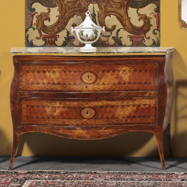 COPPIA DI CASSETTONI, NAPOLI, SECOLO XVIII  - Asta Mobili, oggetti d'arte e sculture da collezioni private  - Associazione Nazionale - Case d'Asta italiane