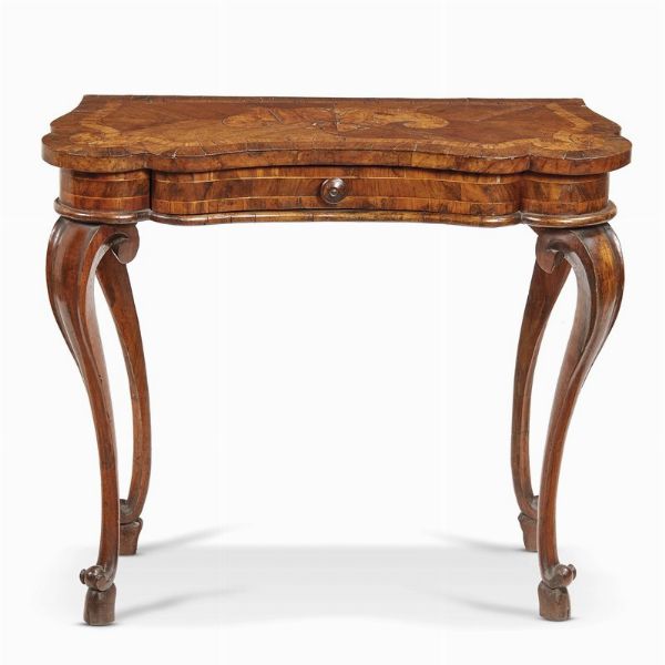 TAVOLINO, MODENA, METÀ SECOLO XVIII  - Asta Mobili, oggetti d'arte e sculture da collezioni private  - Associazione Nazionale - Case d'Asta italiane