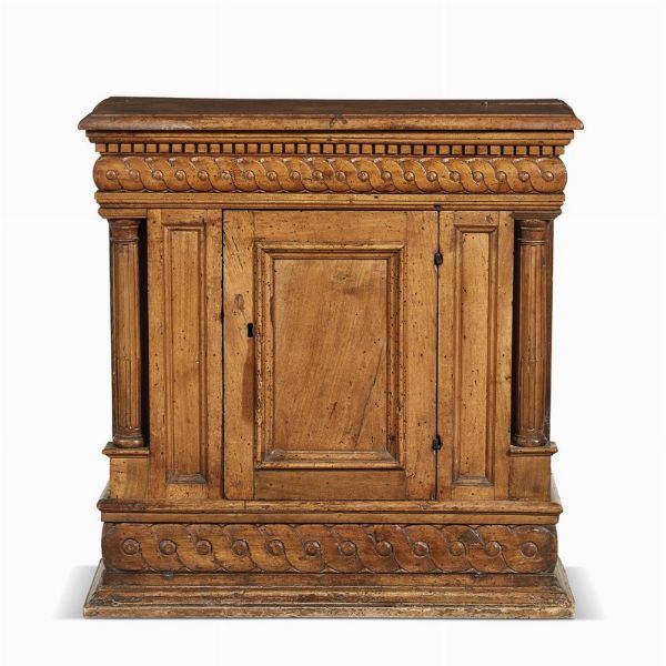 CREDENZINO, TOSCANA, FINE SECOLO XVI  - Asta Mobili, oggetti d'arte e sculture da collezioni private  - Associazione Nazionale - Case d'Asta italiane