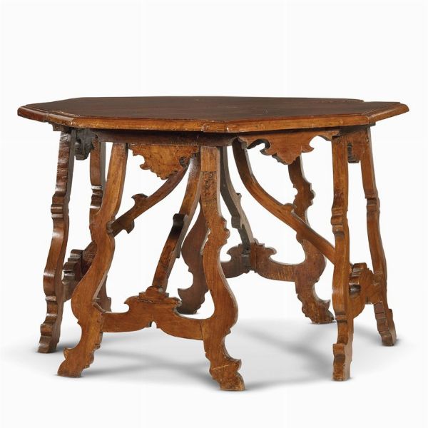 COPPIA DI TAVOLI A MURO, TOSCANA, FINE SECOLO XVII  - Asta Mobili, oggetti d'arte e sculture da collezioni private  - Associazione Nazionale - Case d'Asta italiane