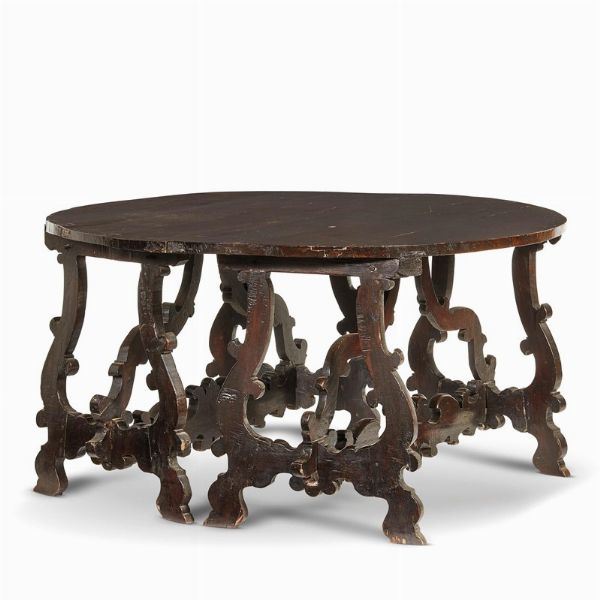 COPPIA DI TAVOLI A MURO, EMILIA, INIZI SECOLO XVIII  - Asta Mobili, oggetti d'arte e sculture da collezioni private  - Associazione Nazionale - Case d'Asta italiane