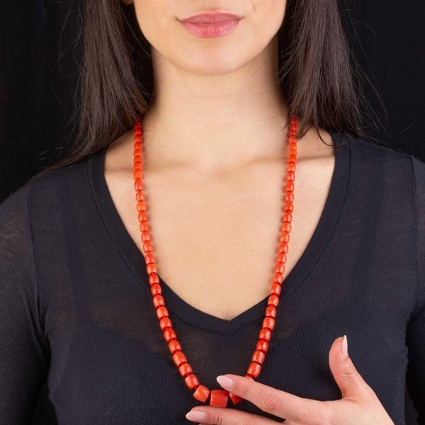 COLLANA IN CORALLO  - Asta Gioielli - Associazione Nazionale - Case d'Asta italiane