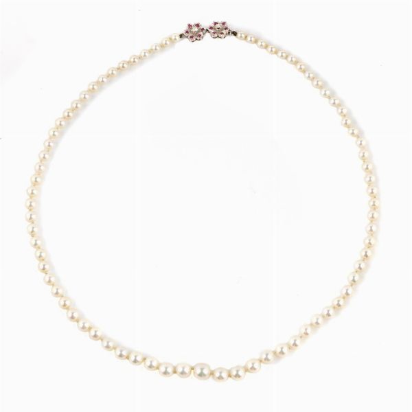 COLLANA DI PERLE CON RUBINI E DIAMANTI  - Asta Gioielli - Associazione Nazionale - Case d'Asta italiane
