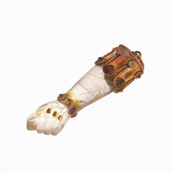 PENDENTE SCARAMANTICO  - Asta Gioielli - Associazione Nazionale - Case d'Asta italiane