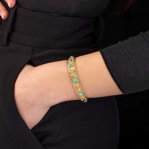 BRACCIALE A FASCIA CON PIETRE DURE  - Asta Gioielli - Associazione Nazionale - Case d'Asta italiane