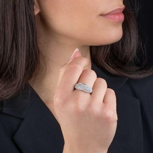 ANELLO A FASCIA CON DIAMANTI  - Asta Gioielli - Associazione Nazionale - Case d'Asta italiane