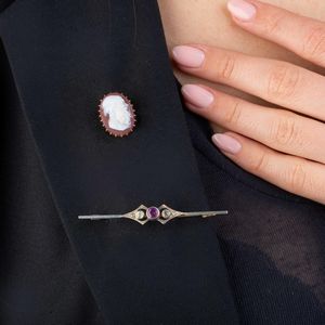 GRUPPO DI SPILLE  - Asta Gioielli - Associazione Nazionale - Case d'Asta italiane