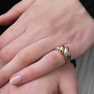 ANELLO A DOPPIA FEDE  - Asta Gioielli - Associazione Nazionale - Case d'Asta italiane