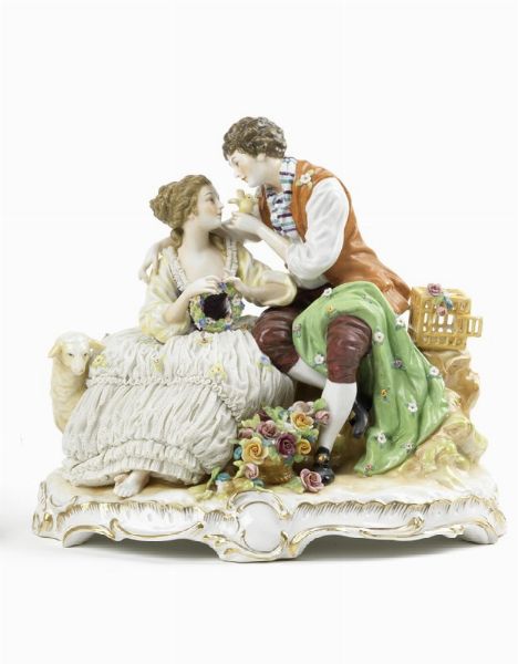 Statuetta in porcellana policroma  - Asta Parade - Arredi e dipinti antichi  - Associazione Nazionale - Case d'Asta italiane