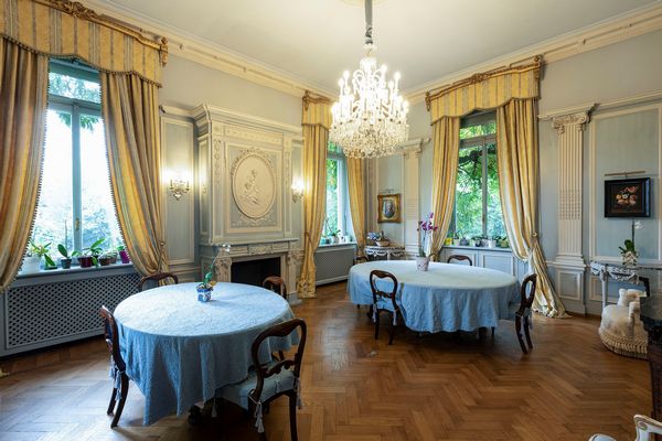 Villa Paradeisos, Varese : Prestigiosa villa signorile, unica nel suo genere, con parco privato e vista lago  - Asta Un angolo di Paradeisos - Associazione Nazionale - Case d'Asta italiane