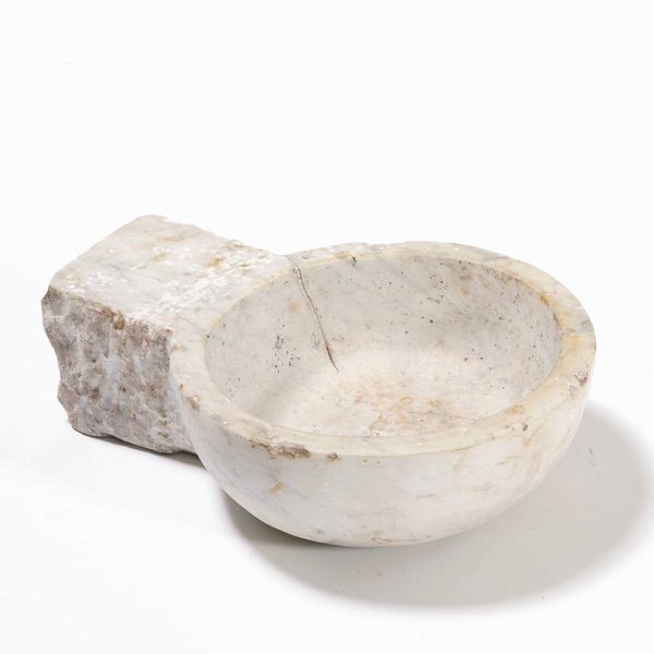 Vaschetta in marmo bianco  - Asta  Antiquariato gennaio | Cambi Time - Associazione Nazionale - Case d'Asta italiane