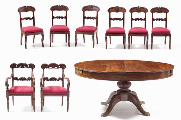Tavolo in legno con sei sedie e due poltrone in legno intagliato. XIX secolo  - Asta  Antiquariato gennaio | Cambi Time - Associazione Nazionale - Case d'Asta italiane