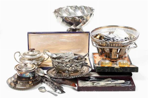 Lotto di rami e metalli  - Asta  Antiquariato gennaio | Cambi Time - Associazione Nazionale - Case d'Asta italiane