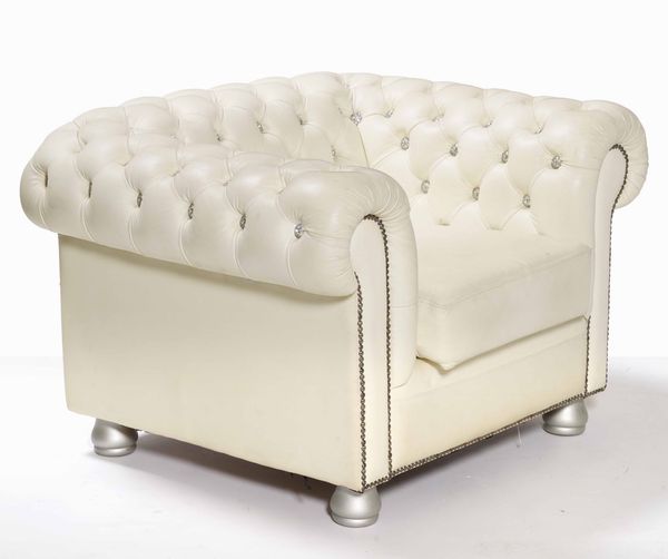 Poltrona in pelle bianca  - Asta  Antiquariato gennaio | Cambi Time - Associazione Nazionale - Case d'Asta italiane