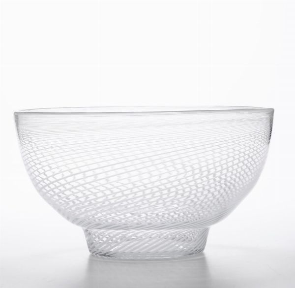 Grande coppa in vetro filigrana. Murano, XX secolo  - Asta  Antiquariato gennaio | Cambi Time - Associazione Nazionale - Case d'Asta italiane