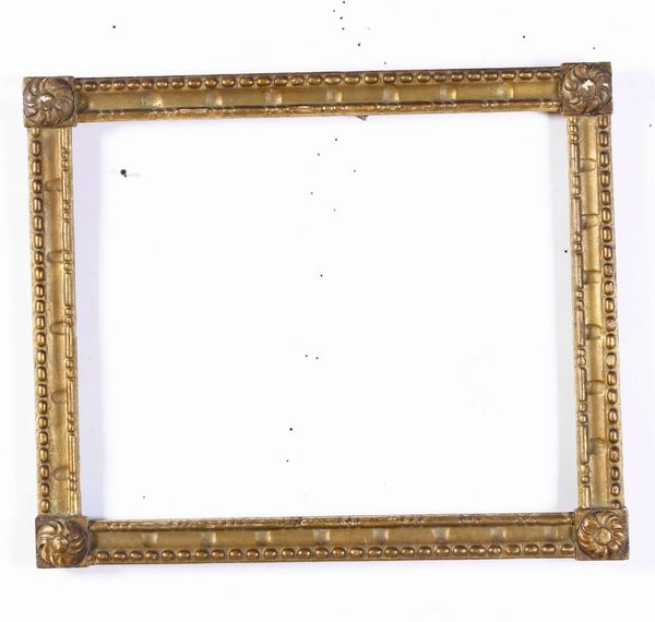 Cornice in legno intagliato e dorato. XVIII secolo  - Asta  Antiquariato gennaio | Cambi Time - Associazione Nazionale - Case d'Asta italiane