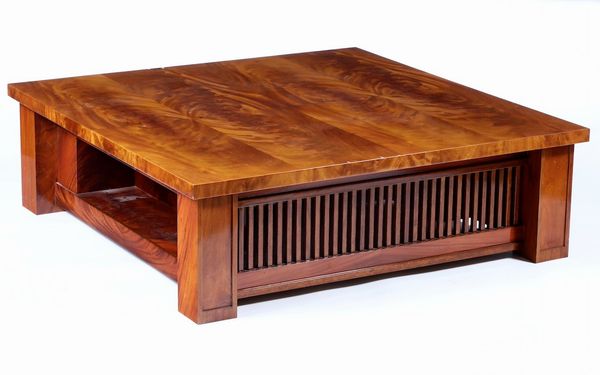 Due tavolini da salotto  - Asta  Antiquariato gennaio | Cambi Time - Associazione Nazionale - Case d'Asta italiane