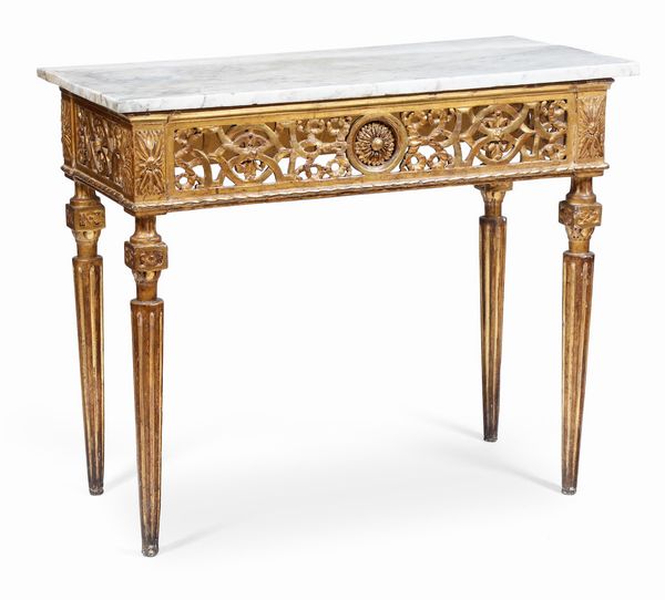 Console in legno intagliato, traforato e dorato. Toscana (Lucca ?) XVIII-XIX secolo  - Asta  Antiquariato gennaio | Cambi Time - Associazione Nazionale - Case d'Asta italiane