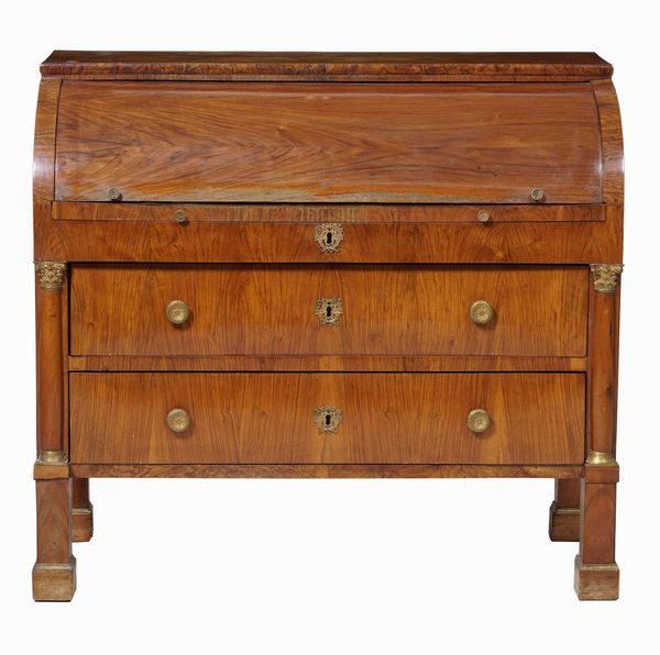 Bureau a rullo in noce. XIX secolo  - Asta  Antiquariato gennaio | Cambi Time - Associazione Nazionale - Case d'Asta italiane