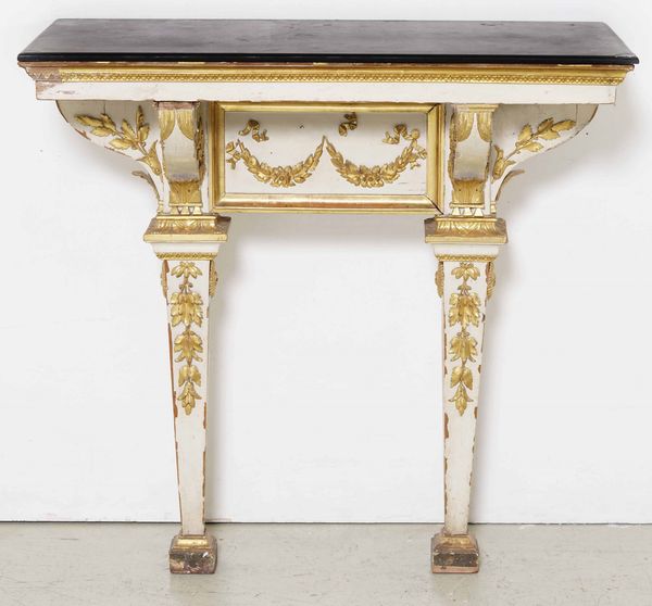 Consolle Luigi XVI in legno intagliato, laccato e dorato. XVIII-XIX secolo  - Asta  Antiquariato gennaio | Cambi Time - Associazione Nazionale - Case d'Asta italiane