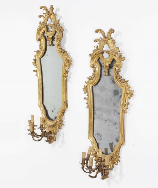 Coppia di specchiere in legno intagliato e dorato. Fine XVIII secolo  - Asta  Antiquariato gennaio | Cambi Time - Associazione Nazionale - Case d'Asta italiane