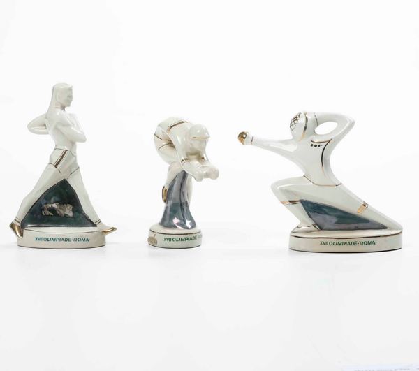 Tre figure in porcellana eseguite per le XVII Olimpiadi di Roma. Pescara, XX secolo  - Asta  Antiquariato gennaio | Cambi Time - Associazione Nazionale - Case d'Asta italiane