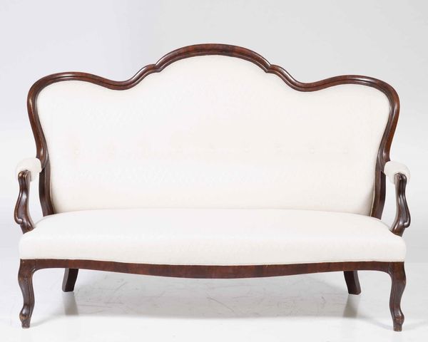 Divano in stile Luigi XV in legno intagliato  - Asta  Antiquariato gennaio | Cambi Time - Associazione Nazionale - Case d'Asta italiane