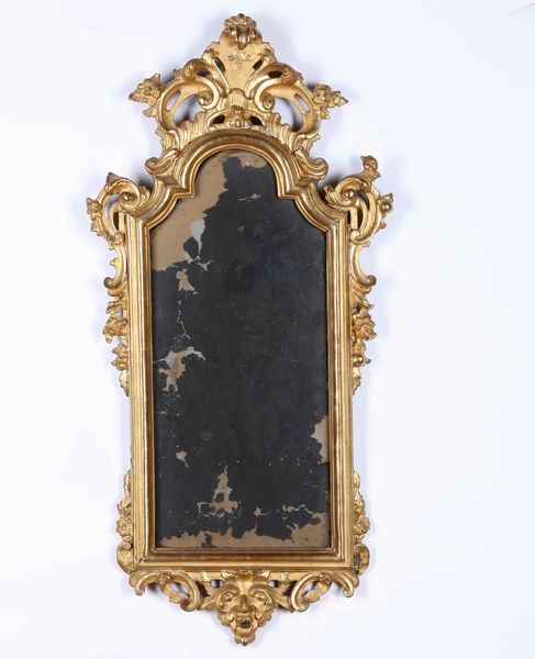 Coppia di specchiere in legno intagliato e dorato. XVIII secolo  - Asta  Antiquariato gennaio | Cambi Time - Associazione Nazionale - Case d'Asta italiane