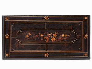 Tavolo da gioco inlegno lastronato ed intarsiato in varie essenze. XIX secolo  - Asta  Antiquariato gennaio | Cambi Time - Associazione Nazionale - Case d'Asta italiane