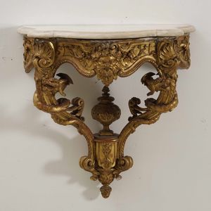 Consolle a goccia in legno intagliato e dorato. Francia XVIII secolo  - Asta  Antiquariato gennaio | Cambi Time - Associazione Nazionale - Case d'Asta italiane