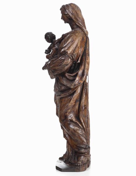 Madonna con Bambino. Legno scolpito (mancante della policromia). Scultire barocco italiano del XVII secolo  - Asta Scultura | Cambi Time - Associazione Nazionale - Case d'Asta italiane