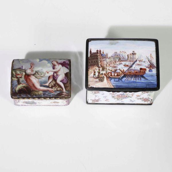 Due scatole in smalto dipinto e metallo. Francia o Germania XVIII.XIX secolo  - Asta Scultura | Cambi Time - Associazione Nazionale - Case d'Asta italiane