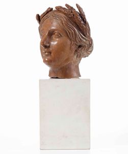 Testa di Cerere in terracotta. XIX-XX secolo  - Asta Scultura | Cambi Time - Associazione Nazionale - Case d'Asta italiane