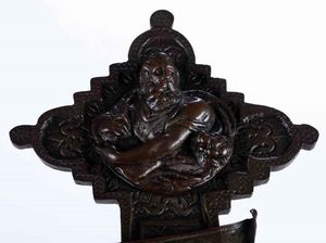 Croce astile in bronzo fuso. Fonditore veneto del XVIII secolo  - Asta Scultura | Cambi Time - Associazione Nazionale - Case d'Asta italiane