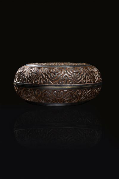 SCATOLA : Scatola in lacca nera  Cina  XX sec. Diam cm 30 5  - Asta Arte Orientale - Associazione Nazionale - Case d'Asta italiane