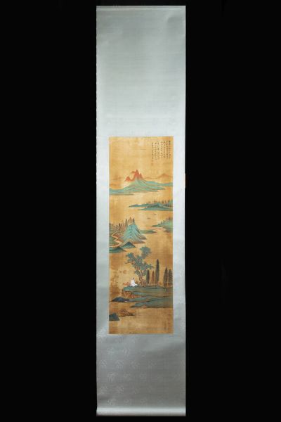 DIPINTO : Dipinto su seta raffigurante figura entro paesaggio e iscrizioni  Cina  Repubblica  XX sec. H cm 109x36 dipinto H cm 225x50 scroll  - Asta Arte Orientale - Associazione Nazionale - Case d'Asta italiane