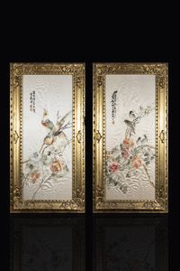 COPPIA DI QUADRI - Coppia di quadri ricamati con uccelli e fiori  Cina  XX sec. H cm 83x34